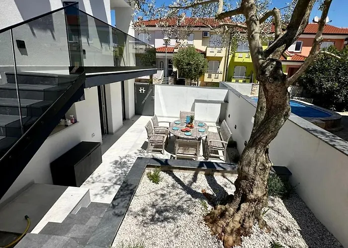 Monte Rosso Hermes Art Villa Crveni Vrh